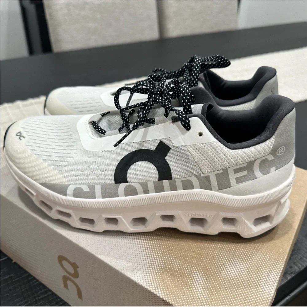 WOMENS ON RUNNING CLOUD MONSTER 9.5 - Picture 1 of 5